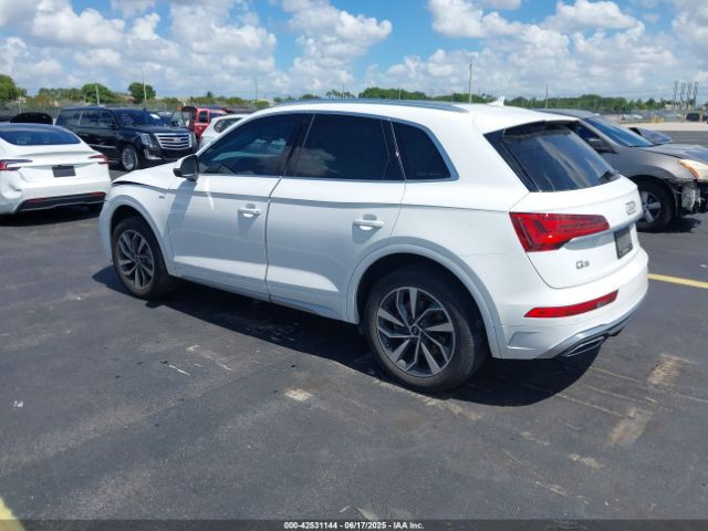 2022 AUDI Q5 WA1GAAFY2N2087968 Photo 2