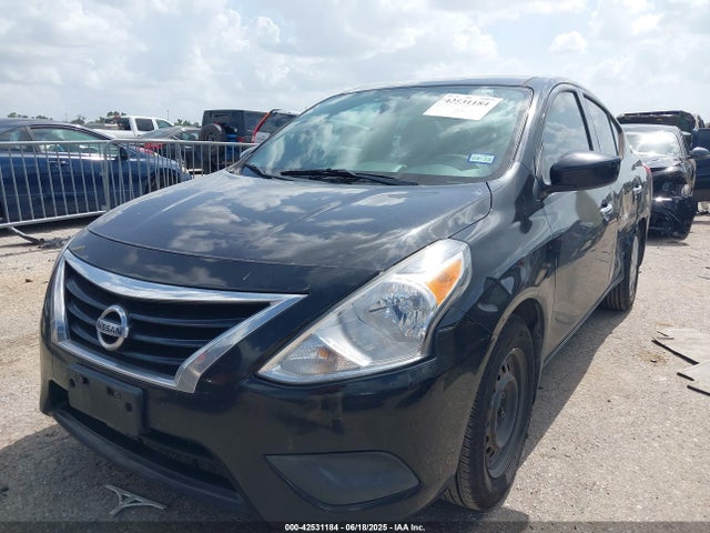 Nissan 2015 2015 3N1CN7AP9FL959835 Image 2