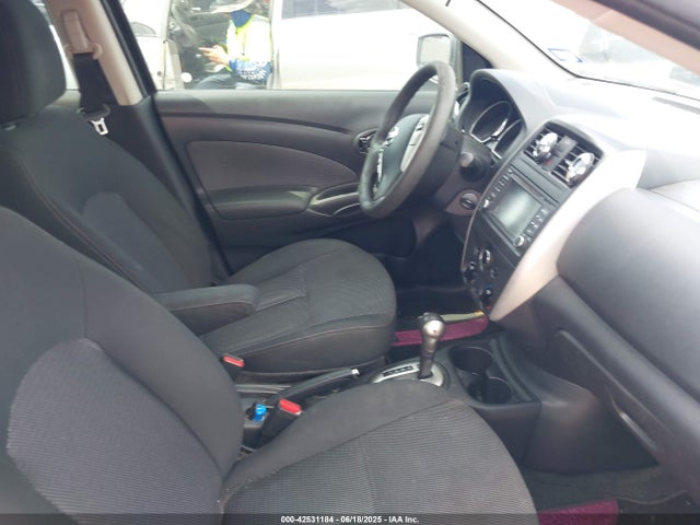 Nissan 2015 2015 3N1CN7AP9FL959835 Image 5