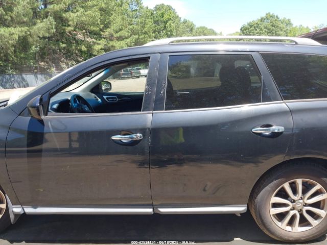 5N1AR2MN8FC678462 Nissan Pathfinder Sv