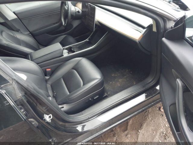 2019 TESLA MODEL 3 5YJ3E1EA0KF361870 Photo 4