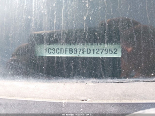 1C3CDFBB7FD127952 Dodge 2015
