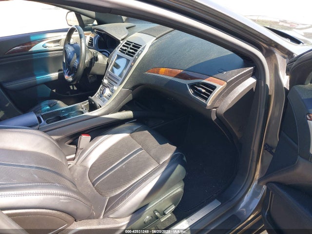 3LN6L5E98HR653592 Lincoln 2.0l gtdi high w/premium fuel