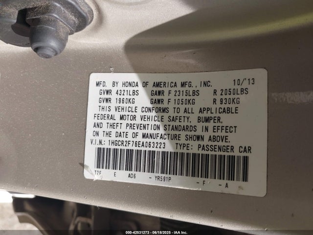 Honda k24w1 2014 1HGCR2F76EA063223 Image 9