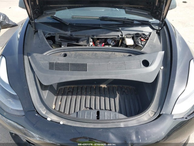 2023 TESLA MODEL 3 5YJ3E1EA6PF599262 Photo 9