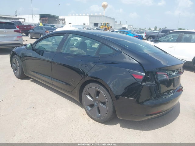 2023 TESLA MODEL 3 5YJ3E1EA6PF599262 Photo 2
