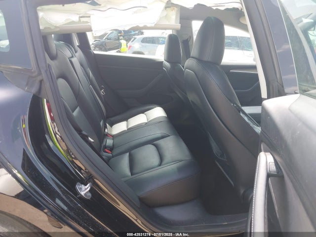 2023 TESLA MODEL 3 5YJ3E1EA6PF599262 Photo 7