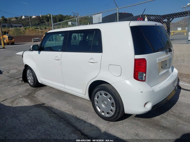 Scion 2az-fe 2015 JTLZE4FE3FJ074815 Image 3
