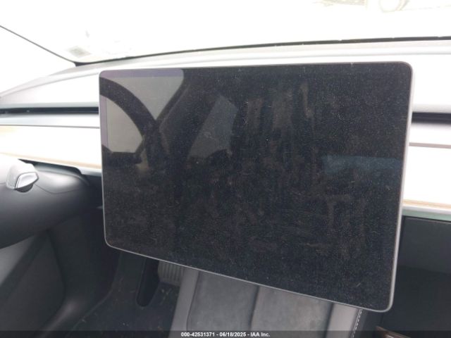 2025 TESLA MODEL Y 7SAYGDEE2SF305808 Photo 6