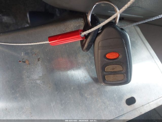2000 ISUZU RODEO 4S2CK58W5Y4328388 Photo 10