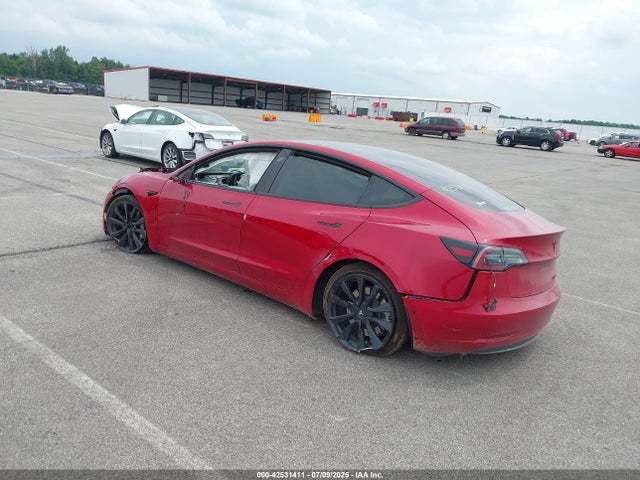 2022 TESLA MODEL 3 5YJ3E1EB0NF270319 Photo 2