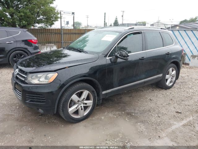 2012 VOLKSWAGEN TOUAREG WVGEK9BPXCD010820 Photo 1