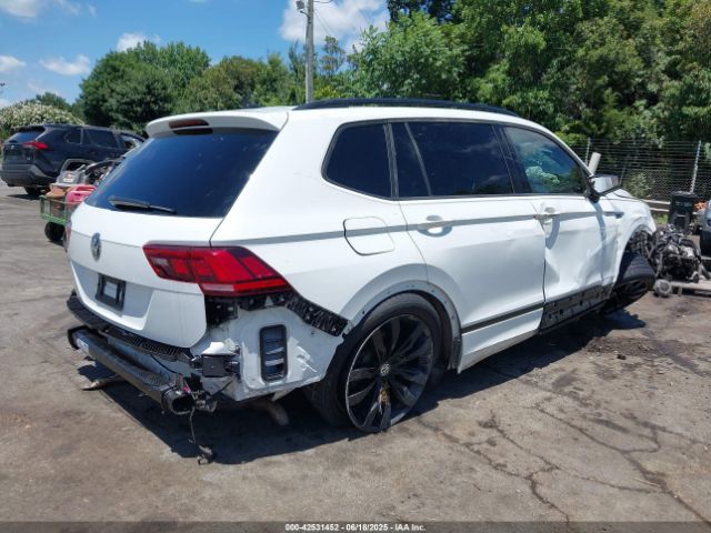 2021 VOLKSWAGEN TIGUAN 3VV3B7AX7MM098170 Photo 3