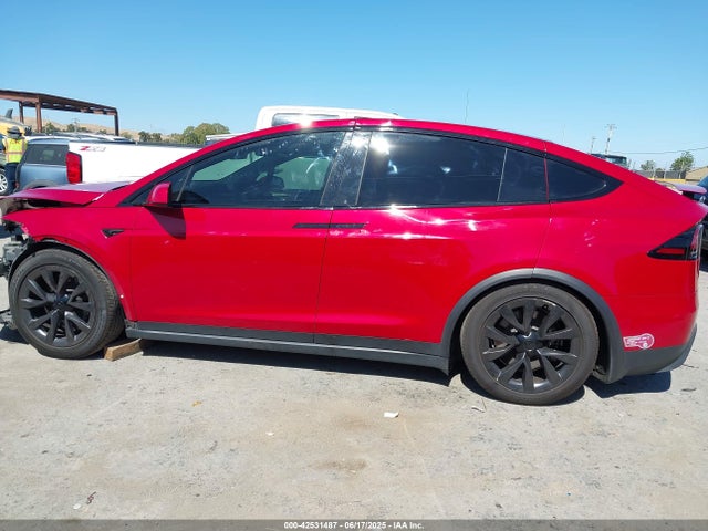 7SAXCBE65NF342585 Tesla 2022