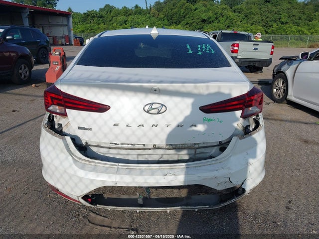 Hyundai mpi nu 2019 5NPD84LF9KH408889 Image 16