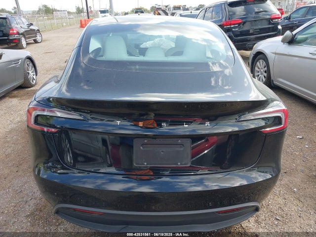 5YJ3E1EA4SF980133 Tesla MODEL 3