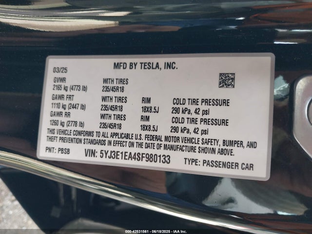 2025 TESLA MODEL 3 5YJ3E1EA4SF980133 Photo 8