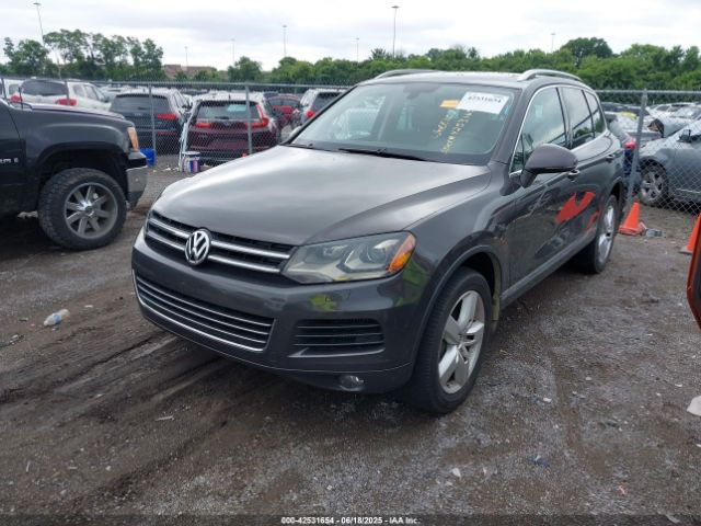 2012 VOLKSWAGEN TOUAREG WVGFK9BP0CD002939 Photo 1