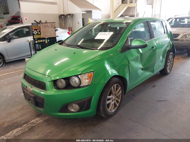 Chevrolet luw 2015 1G1JC6SH2F4164040 Image 2