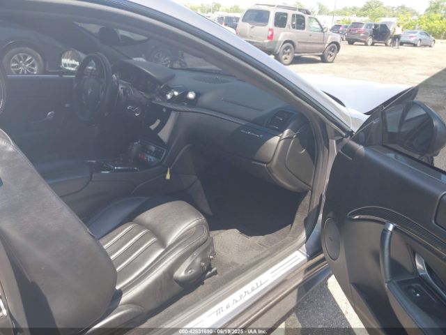 2011 MASERATI GRANTURISMO ZAM45KLA7B0058933 Photo 4
