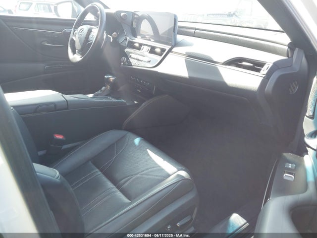 Lexus a25a-fxs, 3nm 2022 58AEA1C17NU018917 Image 5