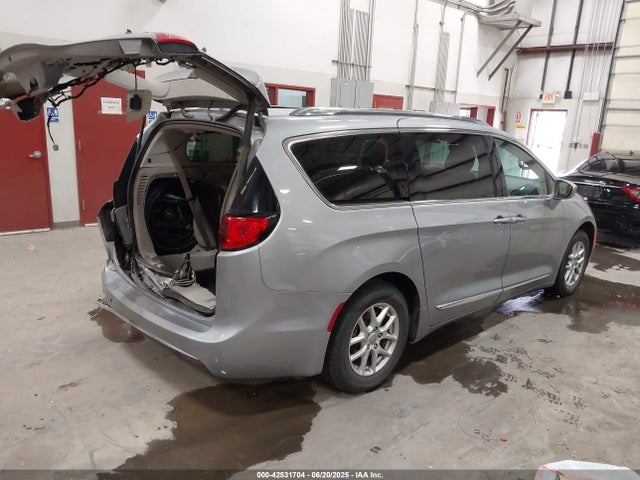 Chrysler 2020 2020 2C4RC1BG4LR276593 Image 4