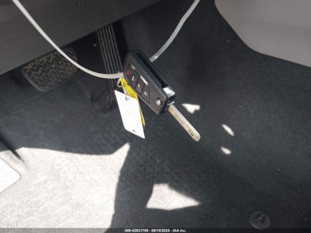 2020 TOYOTA CAMRY 4T1C11AK7LU972025 Photo 10
