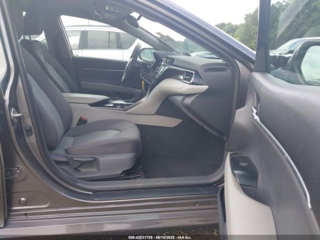 2020 TOYOTA CAMRY 4T1C11AK7LU972025 Photo 4