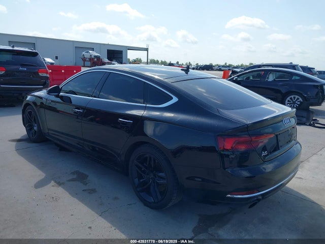 2019 AUDI A5 WAUANCF59KA053414 Photo 2