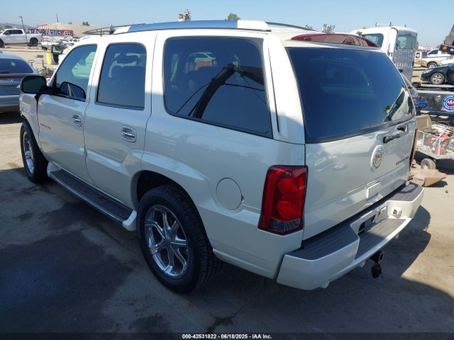 2004 CADILLAC ESCALADE 1GYEC63T94R243405 Photo 2