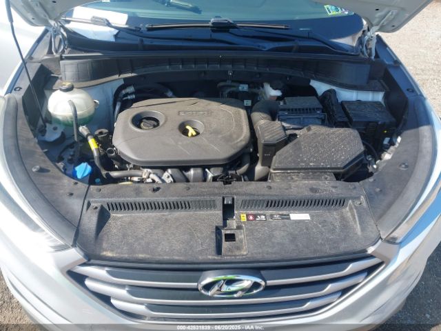 2018 HYUNDAI TUCSON KM8J3CA47JU756140 Photo 9