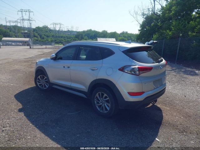 2018 HYUNDAI TUCSON KM8J3CA47JU756140 Photo 2