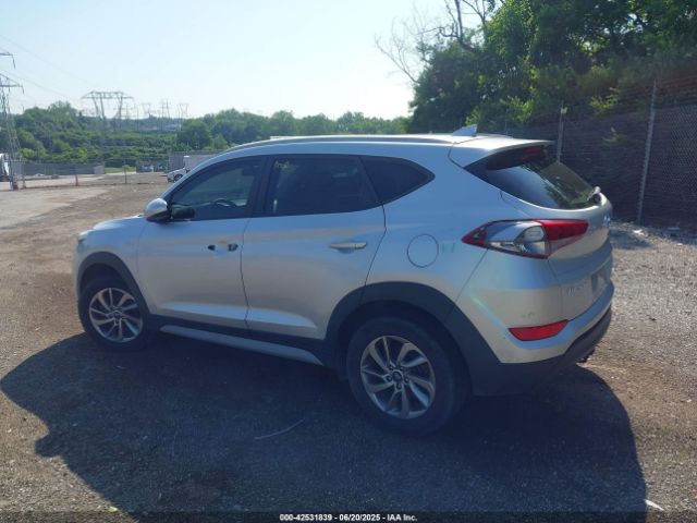 2018 HYUNDAI TUCSON KM8J3CA47JU756140 Photo 5