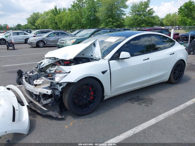 2021 TESLA MODEL 3 5YJ3E1ECXMF862737 Photo 1