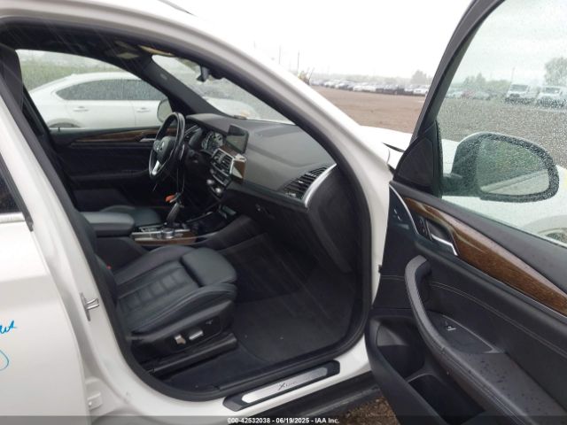 2018 BMW X3 5UXTR9C52JLD59706 Photo 4