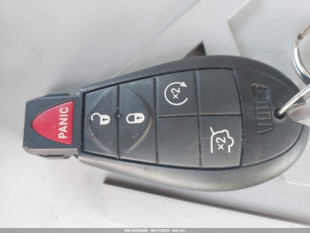 2008 JEEP COMMANDER 1J8HH48K08C152999 Photo 10