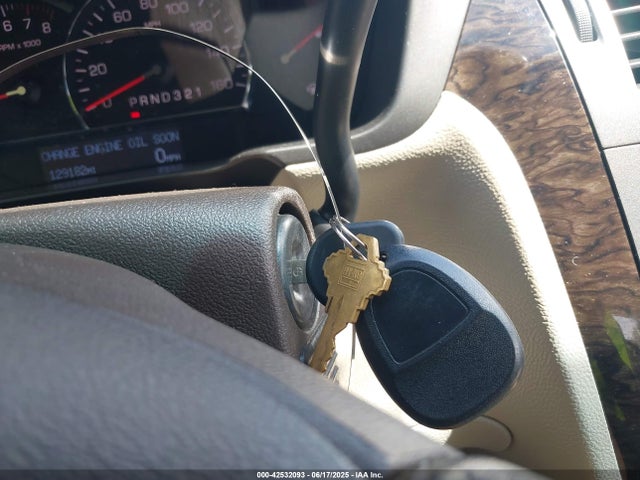 2010 CADILLAC DTS 1G6KD5EY3AU130358 Photo 10