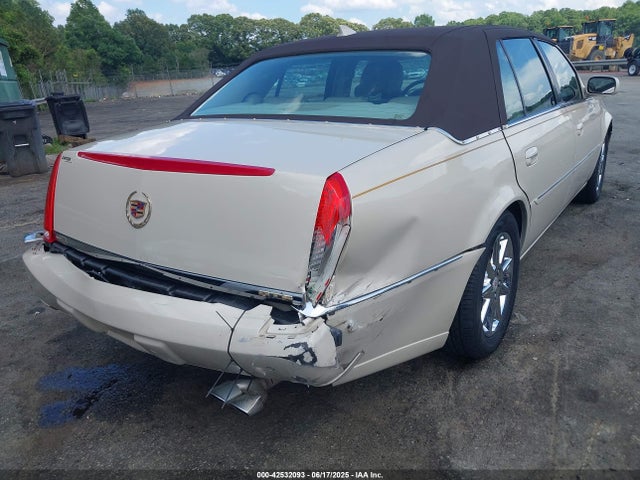2010 CADILLAC DTS 1G6KD5EY3AU130358 Photo 3