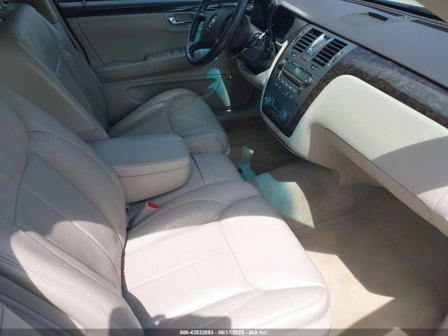 2010 CADILLAC DTS 1G6KD5EY3AU130358 Photo 4
