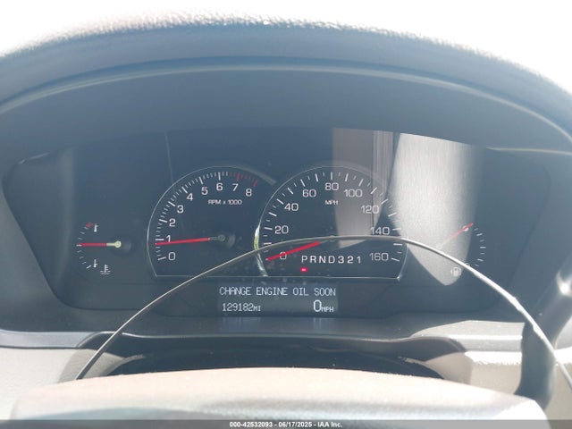 2010 CADILLAC DTS 1G6KD5EY3AU130358 Photo 6