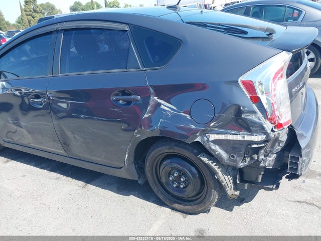 JTDKN3DU0F0470594 Toyota Prius