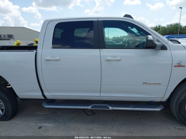 3C6UR5DL4MG555180 RAM 2500 Big Horn  4x4 6'4 Box