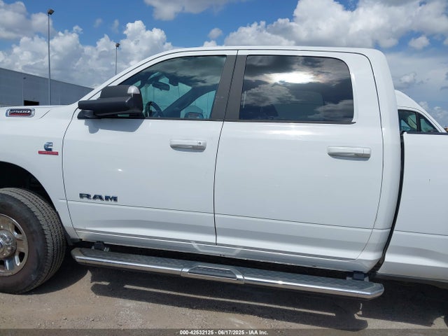 3C6UR5DL4MG555180 RAM 2500 Big Horn  4x4 6'4 Box