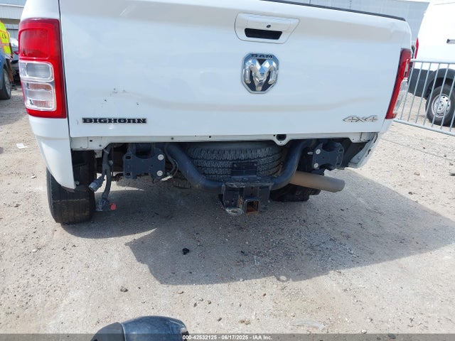 3C6UR5DL4MG555180 RAM 2500 Big Horn  4x4 6'4 Box