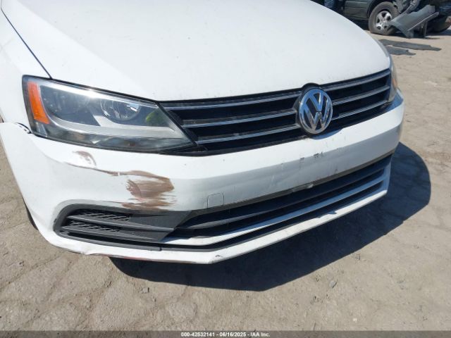 3VW267AJ5GM326789 Volkswagen Jetta 1.4t S