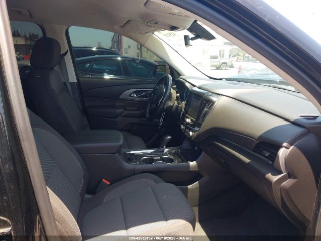 2020 CHEVROLET TRAVERSE 1GNERGKW3LJ236573 Photo 4