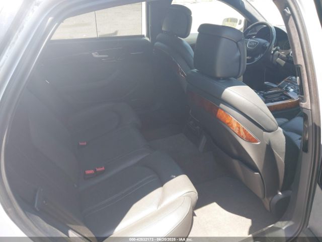 2011 AUDI A8 L WAURVAFD4BN019033 Photo 7