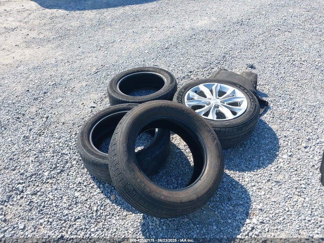 1G1ZD5ST6PF212711 Chevrolet lfv