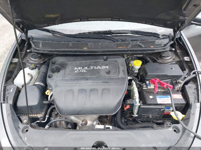 1C3CDFGB6GD823390 Dodge Dart