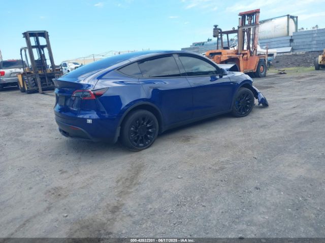 2022 TESLA MODEL Y 7SAYGDEE1NF419321 Photo 3